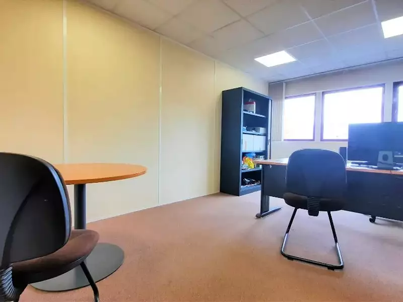Divers, 255 m²