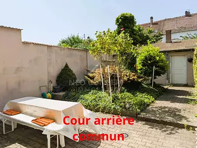 Immeuble, 115,33 m²