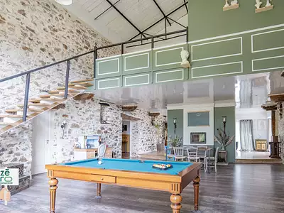 Maison, 281 m²