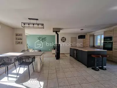 Maison, 161 m²
