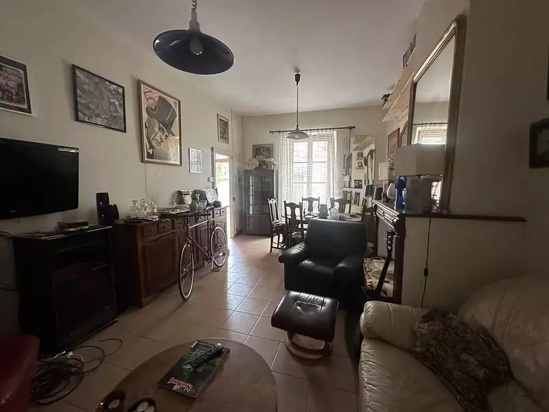 Maison, 190 m²