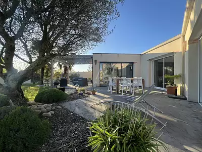 Maison, 153 m²