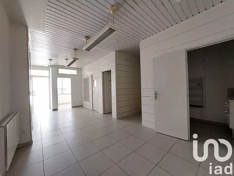 Immeuble, 196 m²
