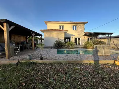 Maison, 132 m²