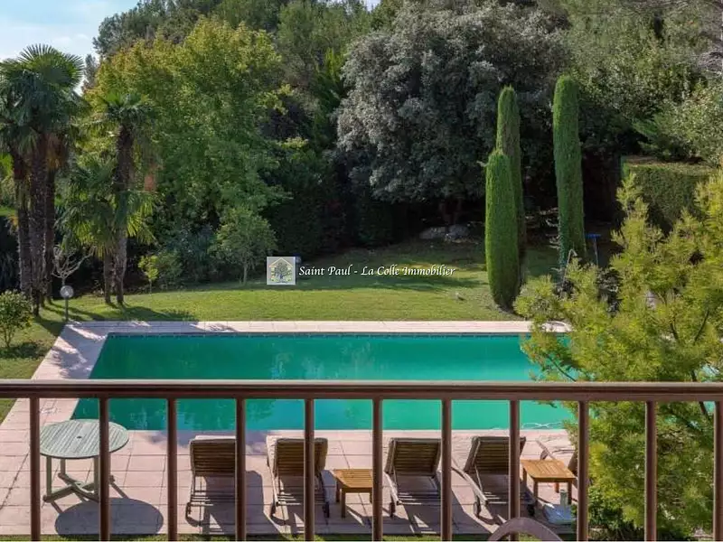 Maison, 234 m²