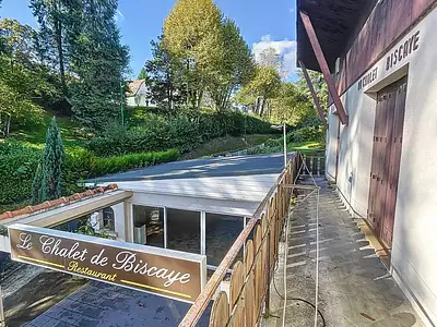 Immeuble, 390 m²