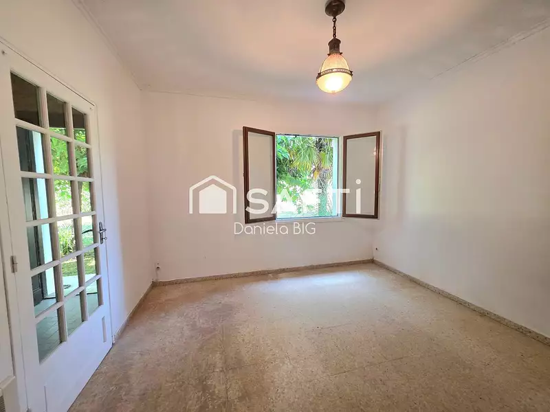 Maison, 180 m²