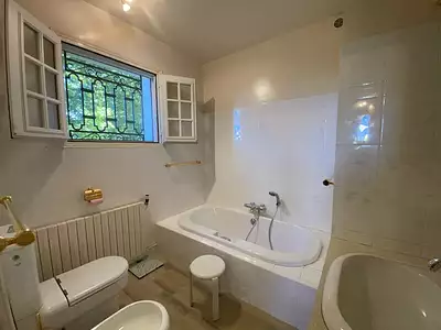 Maison, 311 m²
