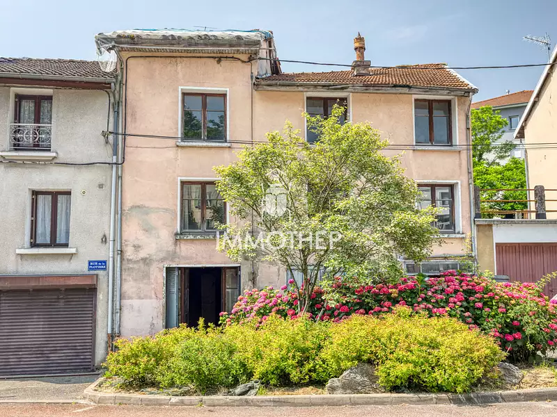 Maison, 180 m²