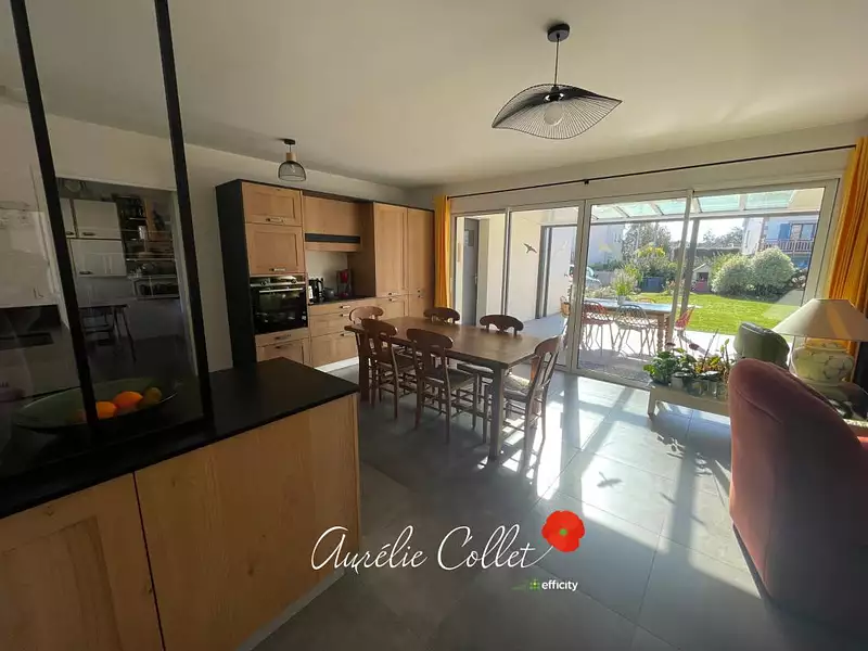 Maison, 126 m²