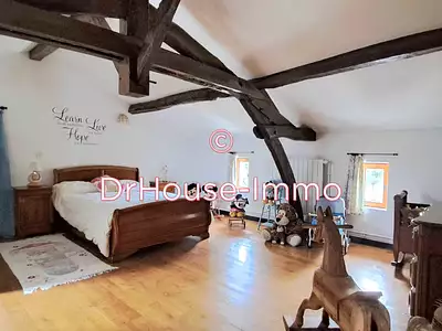 Maison, 190 m²