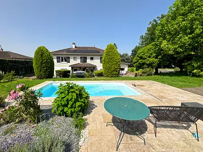 Maison, 250 m²