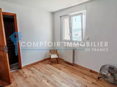 Maison, 212 m²