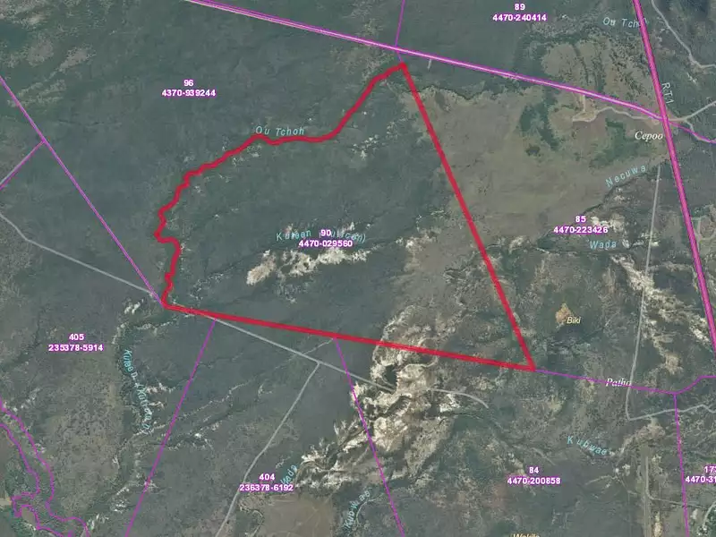 Terrain, 2 170 000 m²