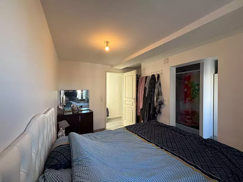 Immeuble, 140 m²