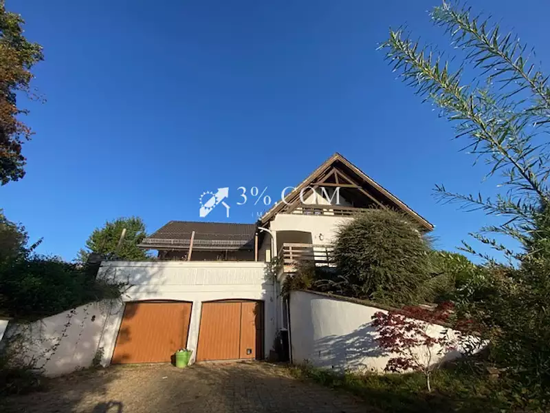 Maison, 240 m²
