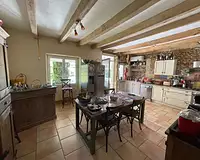 Maison, 260 m²