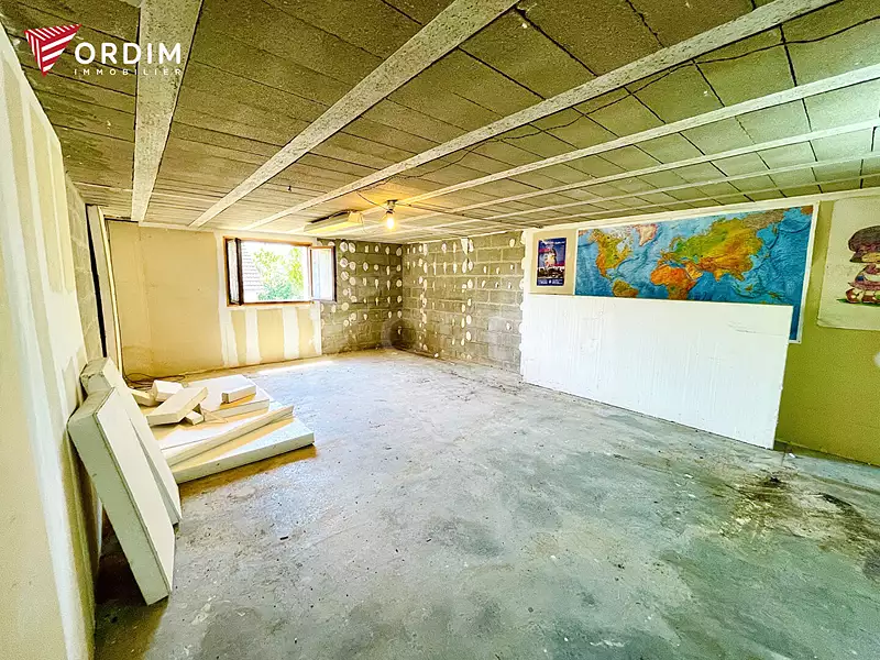 Maison, 166 m²
