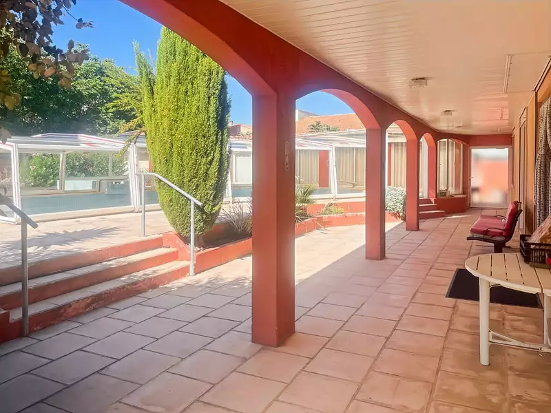 Maison, 230 m²