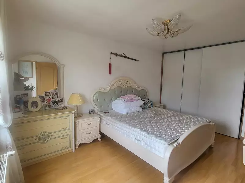 Maison, 170 m²