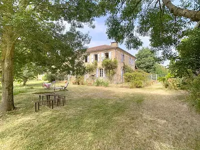Maison, 415 m²