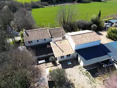 Maison, 295 m²