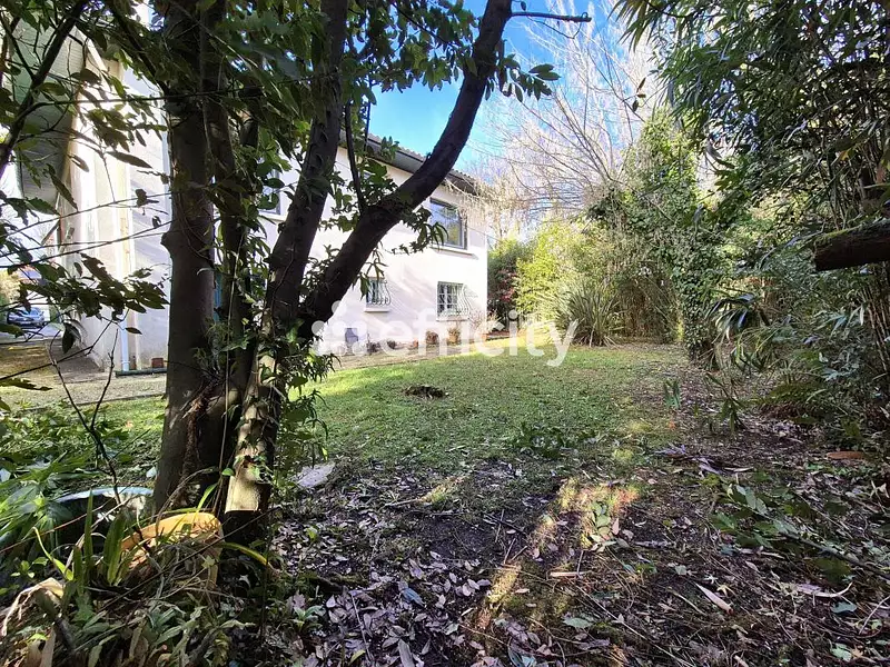 Maison, 195 m²