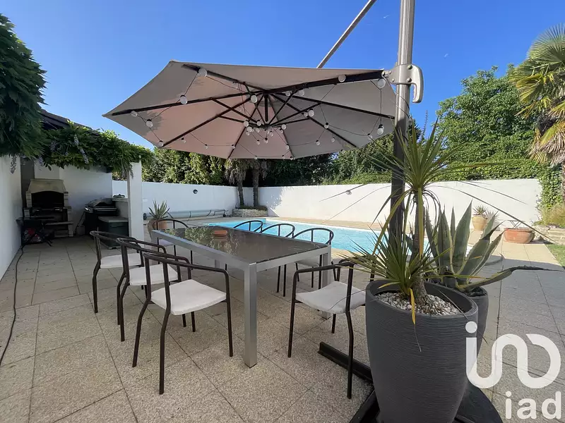 Maison, 94 m²