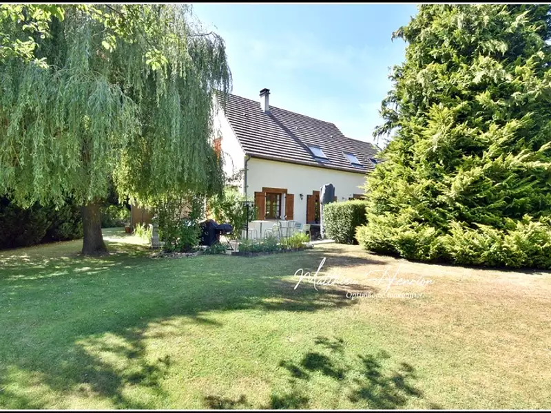 Maison, 185 m²