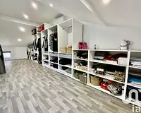 Maison, 230 m²