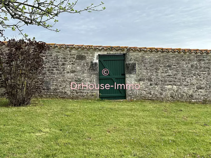 Terrain, 2 705 m²