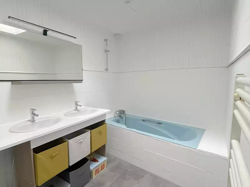 Maison, 102 m²