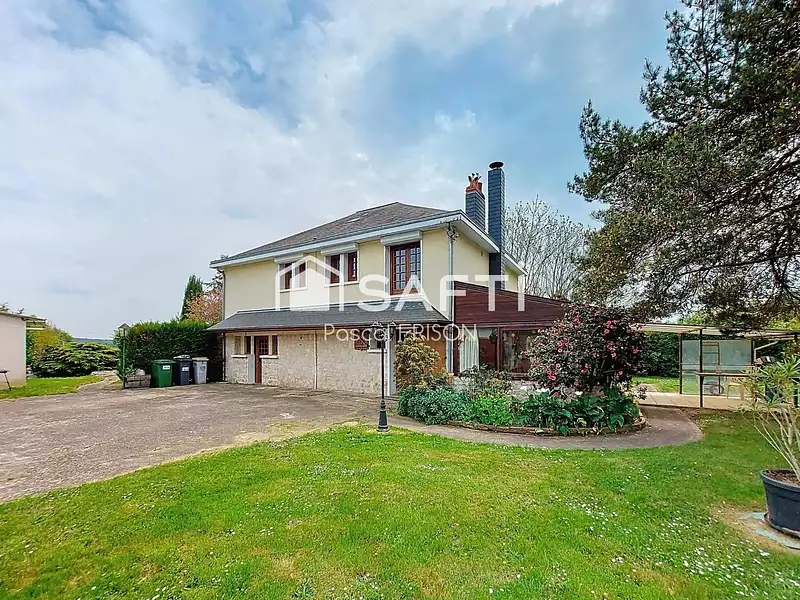 Maison, 140 m²