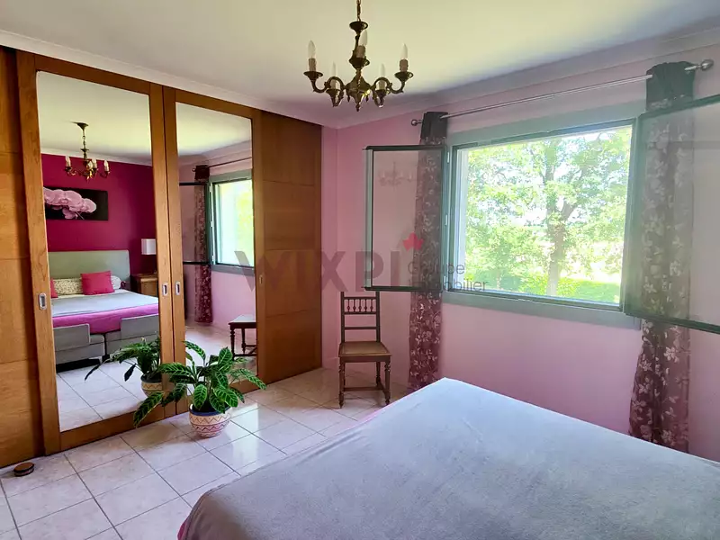 Maison, 179,24 m²