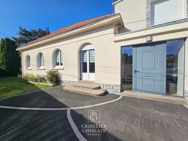 Maison, 158 m²