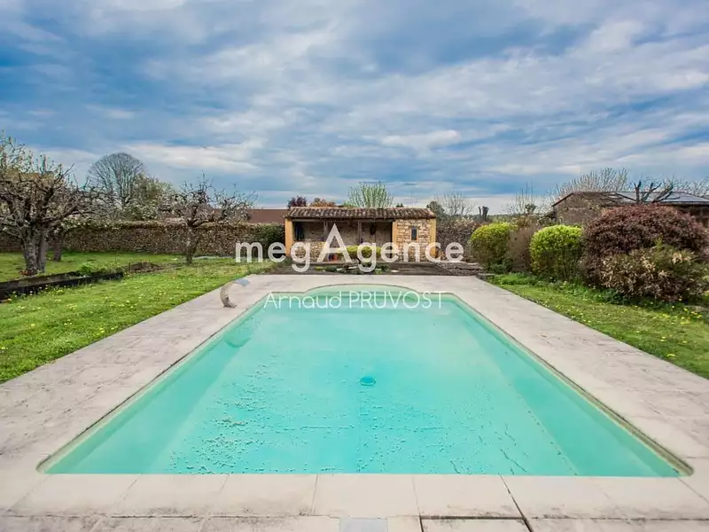Maison, 214 m²