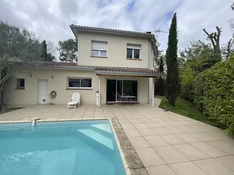 Maison, 135 m²