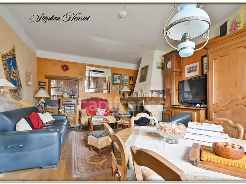 Maison, 156 m²