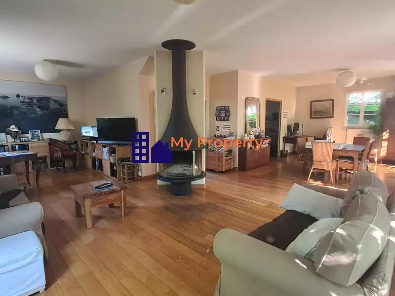Maison, 150 m²