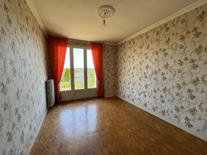 Maison, 245 m²