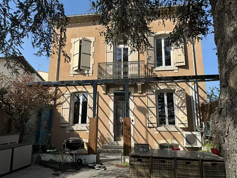 Maison, 183 m²