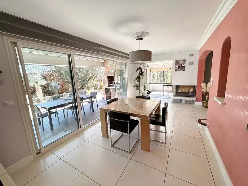 Maison, 160 m²