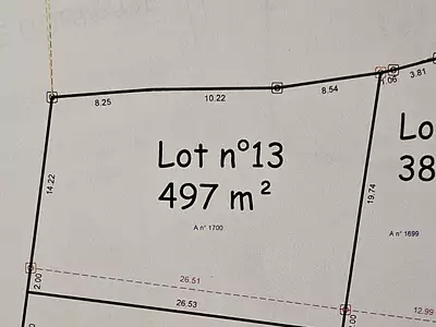 Terrain, 318 m²