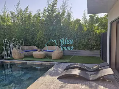 Maison, 180 m²