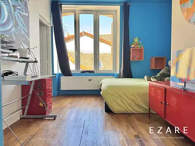 Maison, 239 m²