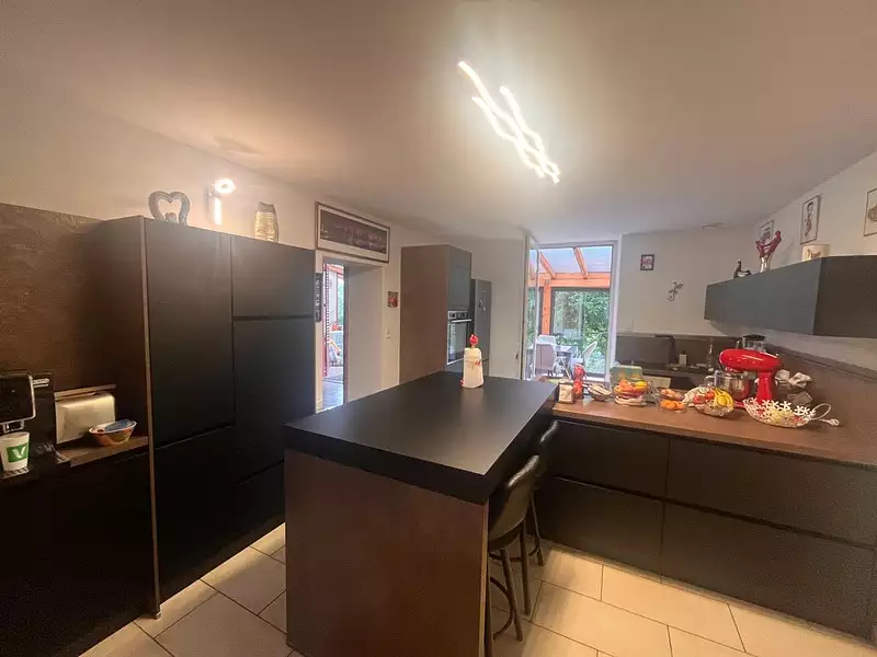 Maison, 238 m²