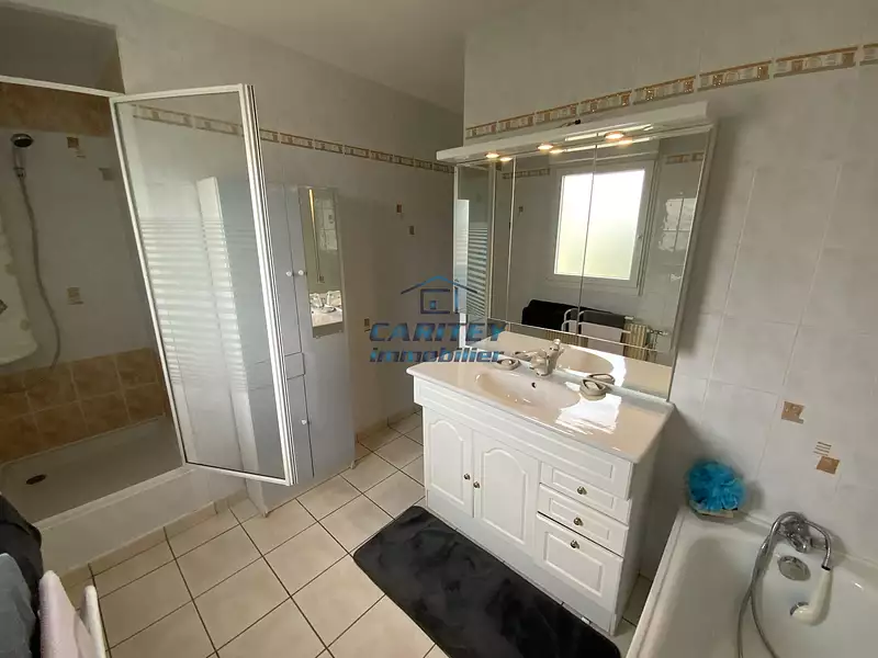 Maison, 132 m²