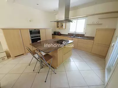 Maison, 223,52 m²