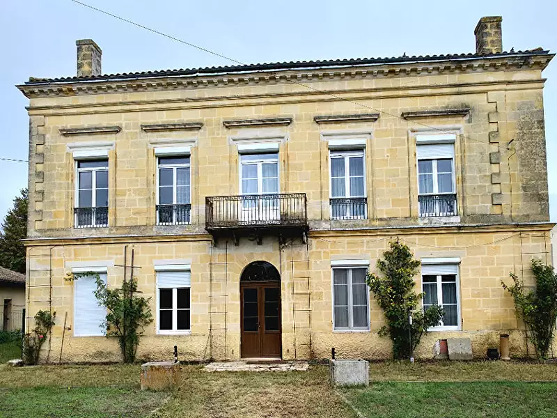 Maison, 359 m²