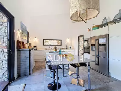 Maison, 170 m²